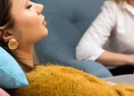 10 باور اشتباه در مورد هیپنوتیزم